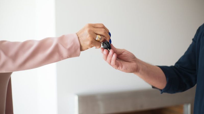 Преимущества и процесс оформления займа под залог недвижимости у нотариуса